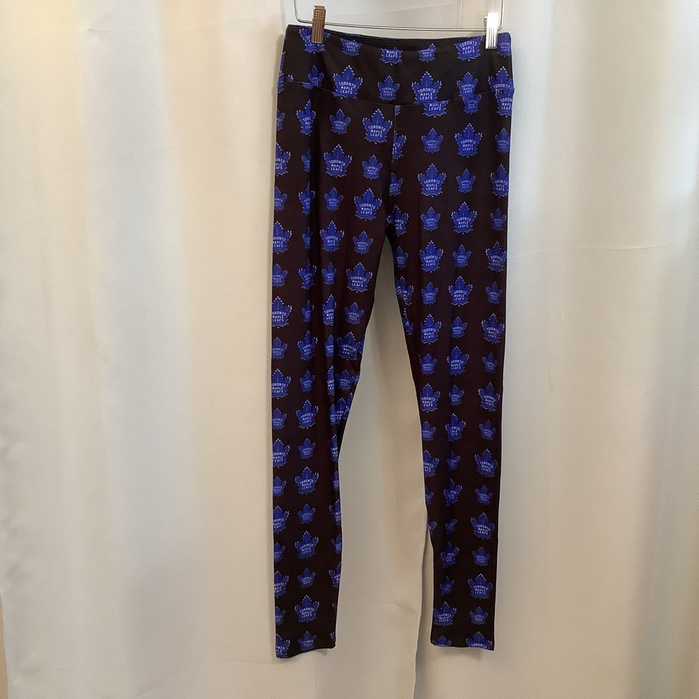 Luv21 Leggings Women’s 2-10, 3X-5X Toronto Maple Leafs Pattern